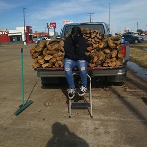 Meet your Posher, Angie